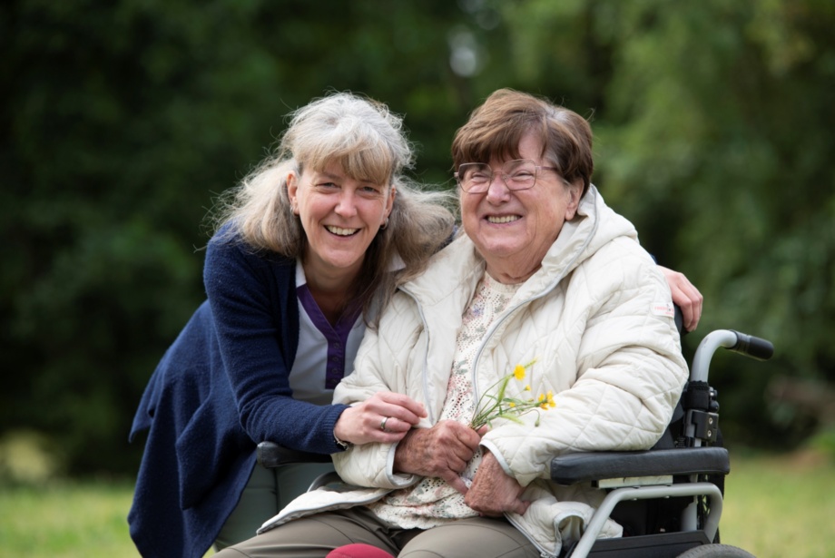 Wir helfen © Foto: Jörn Lehmann Wir setzen uns für Menschen ein, die auf Hilfe angewiesen sind